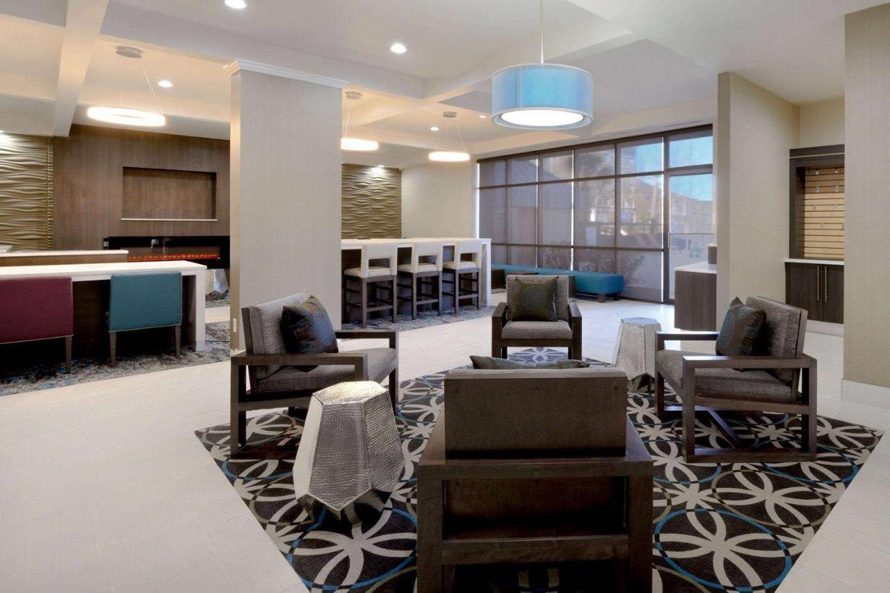 La Quinta Inn By Wyndham Columbia Se Fort Jackson Exterior foto
