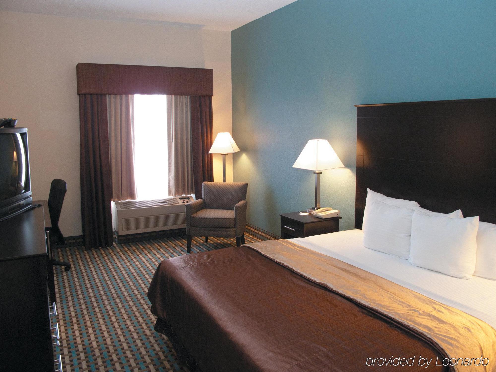 La Quinta Inn By Wyndham Columbia Se Fort Jackson Exterior foto